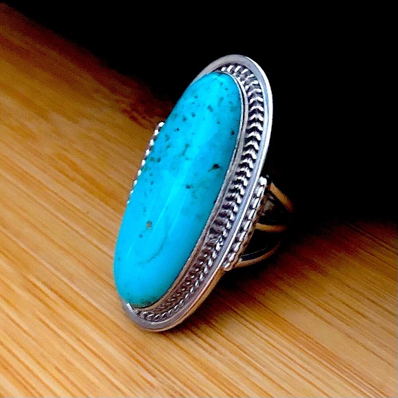 Running Bear Jewelry - $148 Navajo Running Bear Southwest Estate Ring   Sterling  Size 8 & 3/4  RB 925